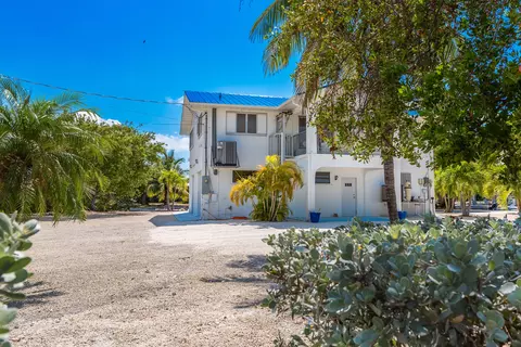 Exterior - 1618 Lambert Dr, Big Pine Key, FL 33043 photo 34 of 38