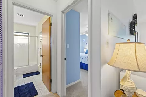 Entry Way - 1618 Lambert Dr, Big Pine Key, FL 33043 photo 1 of 1