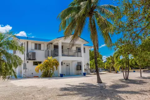 Exterior - 1618 Lambert Dr, Big Pine Key, FL 33043 photo 19 of 38
