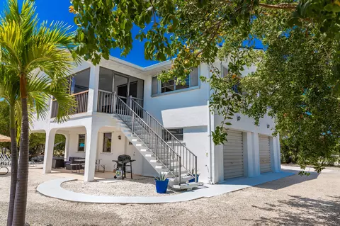 Exterior - 1618 Lambert Dr, Big Pine Key, FL 33043 photo 31 of 38