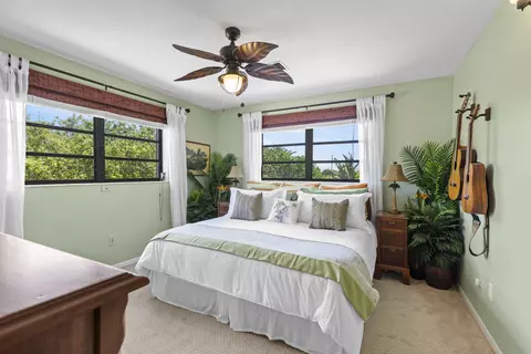 Bedroom - 1618 Lambert Dr, Big Pine Key, FL 33043 photo 4 of 5