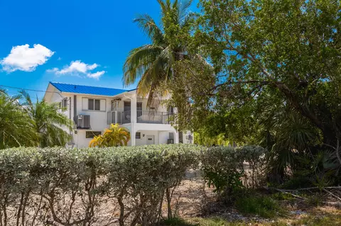 Exterior - 1618 Lambert Dr, Big Pine Key, FL 33043 photo 18 of 38