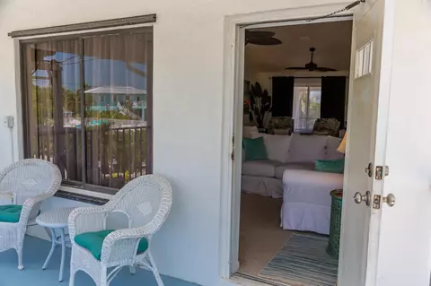 Exterior - 1618 Lambert Dr, Big Pine Key, FL 33043 photo 5 of 38