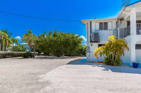 Exterior - 1618 Lambert Dr, Big Pine Key, FL 33043 photo 35 of 38