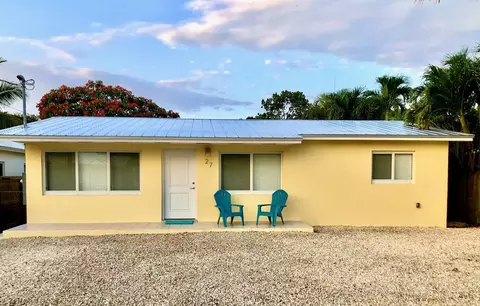 27 SE Marlin Ave, Key Largo, FL 33037