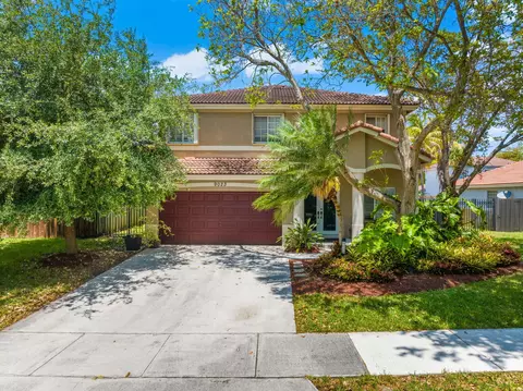 9023 SW 212th Ln, Cutler Bay, FL 33189