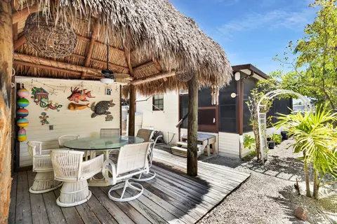 101551 Overseas Hwy #113, Key Largo, FL 33037
