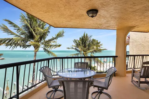 101 E Ocean Dr #C402, Key Colony Beach, FL 33051