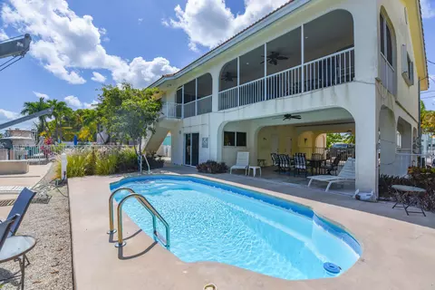 121 Gulfwinds Ln, Marathon, FL 33050 photo 2