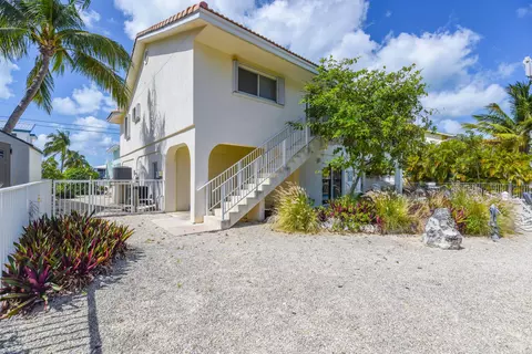 121 Gulfwinds Ln, Marathon, FL 33050 photo 4
