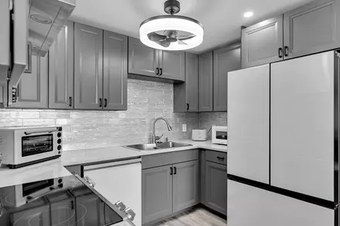 2000 Coco Plum Dr #806, Marathon, FL 33050 photo 13