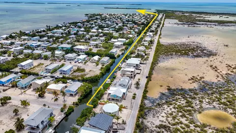 273 Indies Rd, Ramrod Key, FL 33042