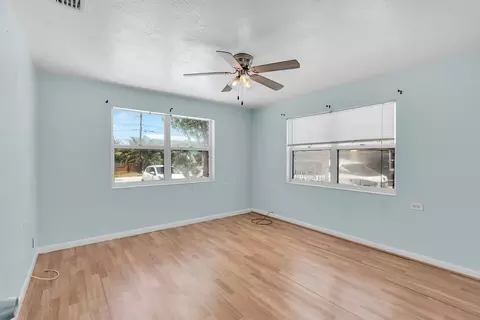 Living - 29654 Constitution Ave, Big Pine Key, FL 33043 photo 4 of 5