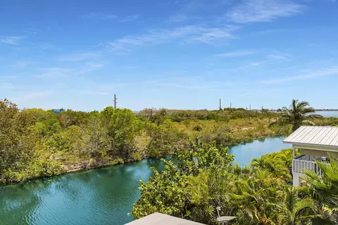 View/Area - 29654 Constitution Ave, Big Pine Key, FL 33043 photo 14 of 20