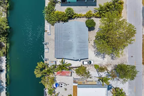 View/Area - 29654 Constitution Ave, Big Pine Key, FL 33043 photo 6 of 20