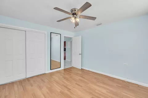 Bedroom - 29654 Constitution Ave, Big Pine Key, FL 33043 photo 2 of 9