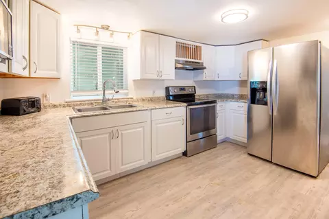 356 83rd St, Marathon, FL 33050 photo 3