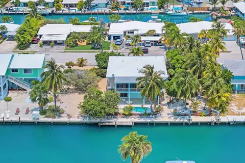 161 11th St, Key Colony, FL 33051