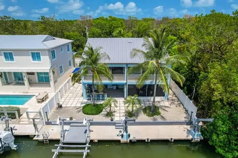 11 Harbor Dr, Key Largo, FL 33037 photo 6