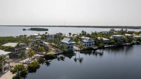 View/Area - 46 Mutiny Pl, Key Largo, FL 33037 photo 6 of 8