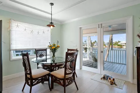 Dining - 46 Mutiny Pl, Key Largo, FL 33037 photo 1 of 1