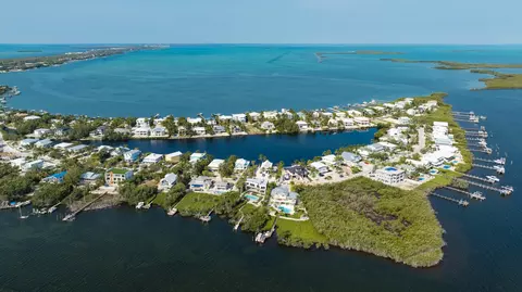View/Area - 46 Mutiny Pl, Key Largo, FL 33037 photo 8 of 8