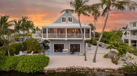 46 Mutiny Pl, Key Largo, FL 33037