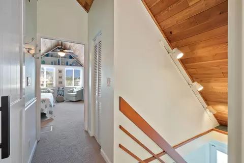 Entry Way - 46 Mutiny Pl, Key Largo, FL 33037 photo 2 of 3