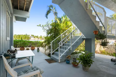 Exterior - 46 Mutiny Pl, Key Largo, FL 33037 photo 9 of 15