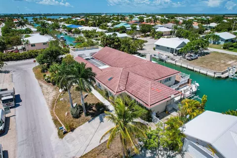 21025 Hamilton Ave, Cudjoe Key, FL 33042