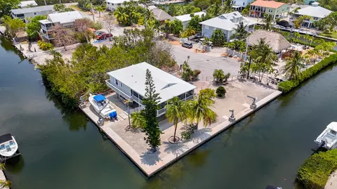 29115 Allamanda Ln, Big Pine Key, FL 33043