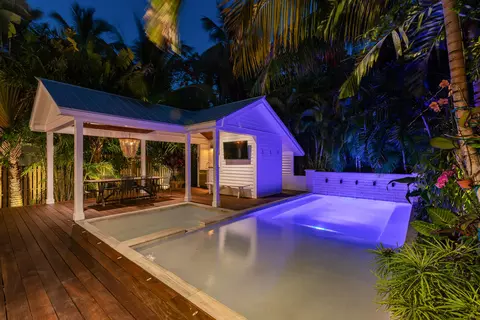 704 Eaton St, Key West, FL 33040