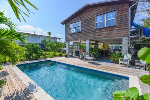 Exterior - 31353 Avenue E, Big Pine Key, FL 33043 photo 9 of 13