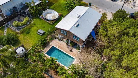 Exterior - 31353 Avenue E, Big Pine Key, FL 33043 photo 3 of 13