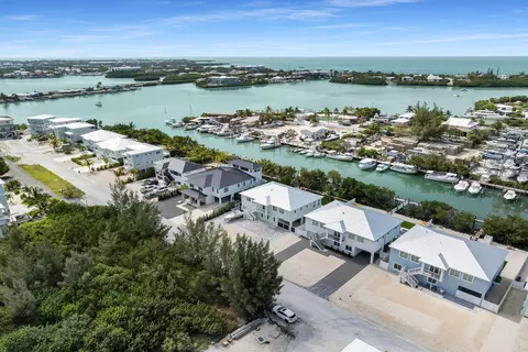 235 Pescayo Ave, Marathon, FL 33050