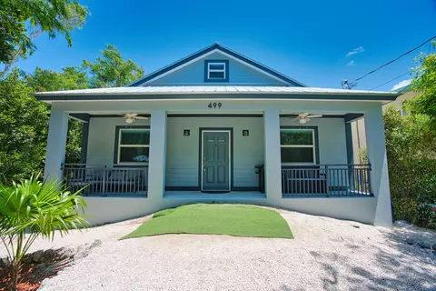 Exterior - 499 Beach Rd, Key Largo, FL 33037 photo 1 of 9