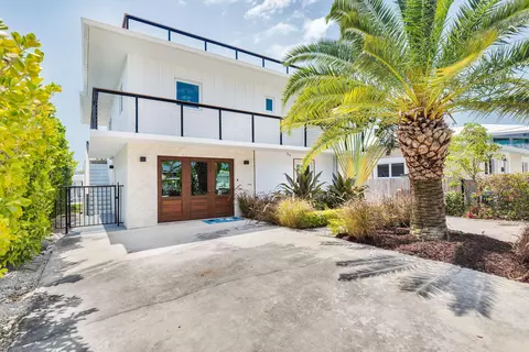 179 Azalea St, Tavernier, FL 33070