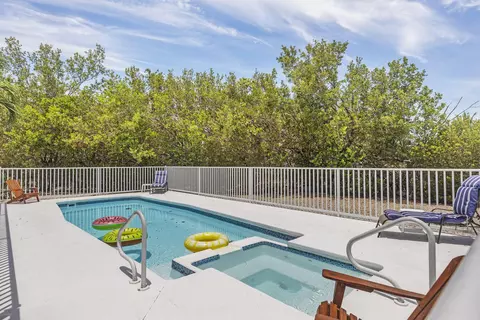 9 Treasure Rd, Marathon, FL 33050 photo 8