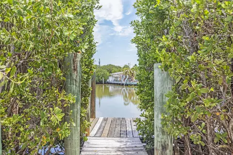 9 Treasure Rd, Marathon, FL 33050 photo 11