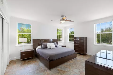 Bedroom - 21 Mutiny Pl, Key Largo, FL 33037 photo 4 of 6