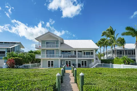 Exterior - 21 Mutiny Pl, Key Largo, FL 33037 photo 6 of 19