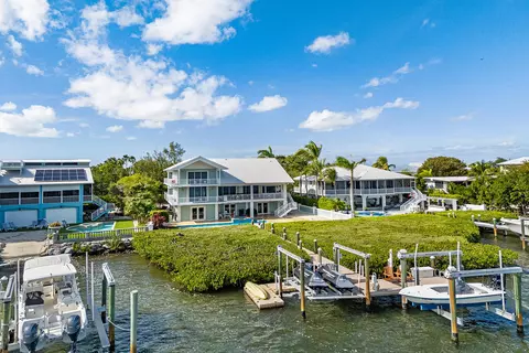 View/Area - 21 Mutiny Pl, Key Largo, FL 33037 photo 6 of 10