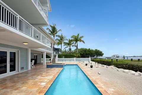 Exterior - 21 Mutiny Pl, Key Largo, FL 33037 photo 15 of 19