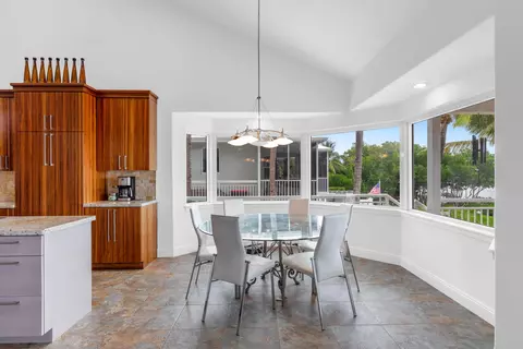 Dining - 21 Mutiny Pl, Key Largo, FL 33037 photo 1 of 1