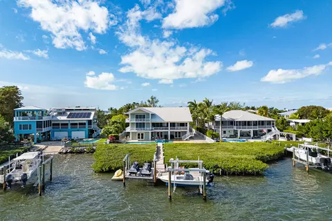 View/Area - 21 Mutiny Pl, Key Largo, FL 33037 photo 8 of 10