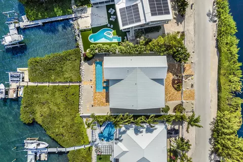 View/Area - 21 Mutiny Pl, Key Largo, FL 33037 photo 7 of 10