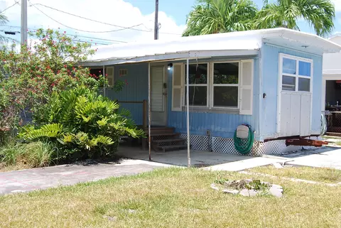 31493 Avenue E, Big Pine Key, FL 33043 photo 6