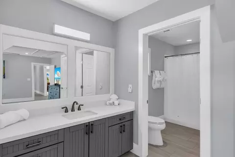 2825 Dolphin Dr, Marathon, FL 33050 photo 38
