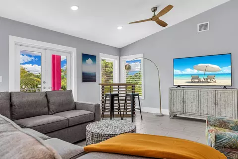2825 Dolphin Dr, Marathon, FL 33050 photo 22