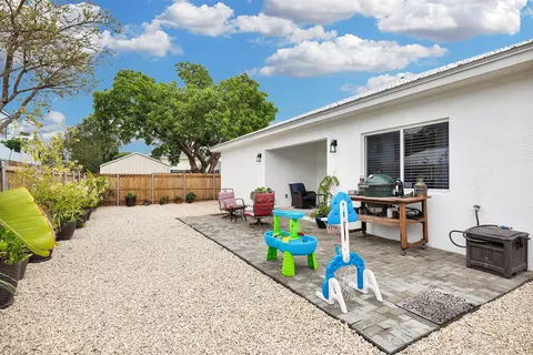 14 N End Rd, Key Largo, FL 33037 photo 29